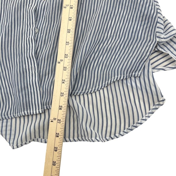 Chicos Striped Button Down Shirt Womens Size 1 Med Blue White Lightweight Sheer - Picture 6 of 8